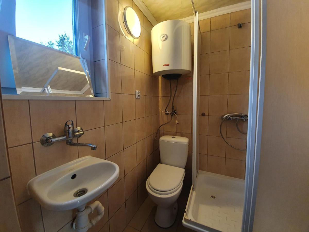 Domki U Gretka Lutowiska Buitenkant foto